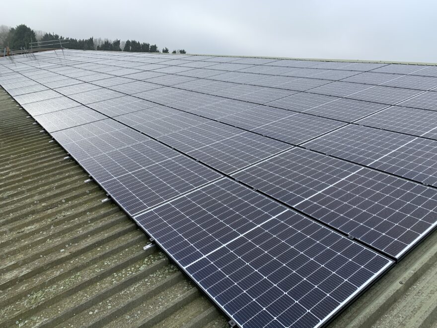 Busy agricultural business in Gainsborough goes Solar